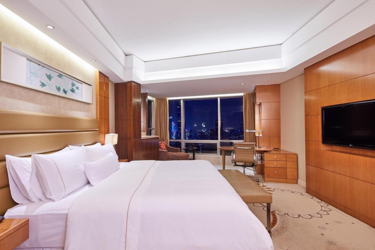 The Westin Nanjing Xuanwu Lake Экстерьер фото