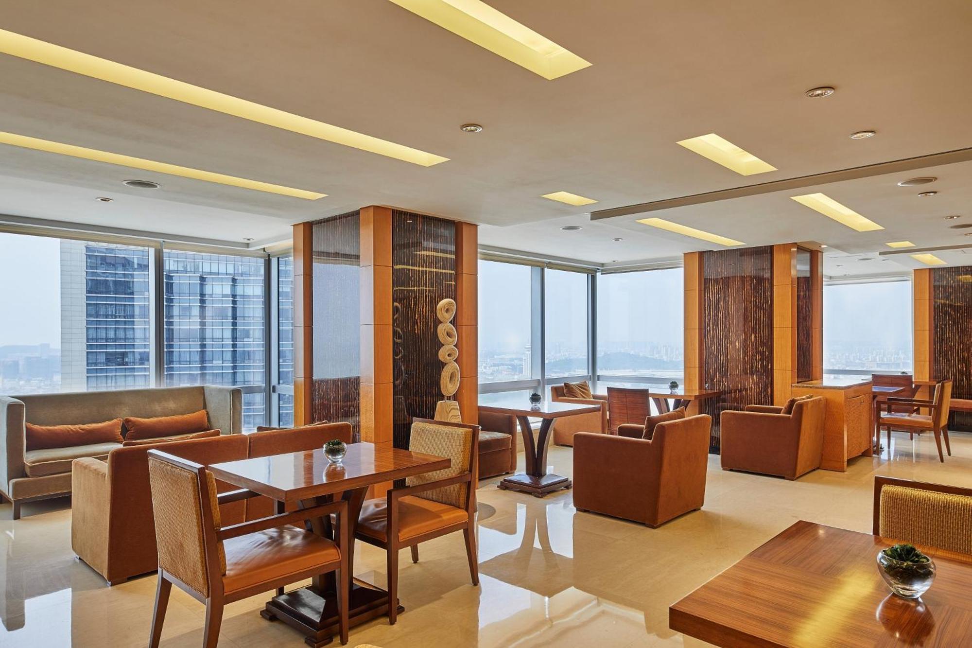 The Westin Nanjing Xuanwu Lake Экстерьер фото