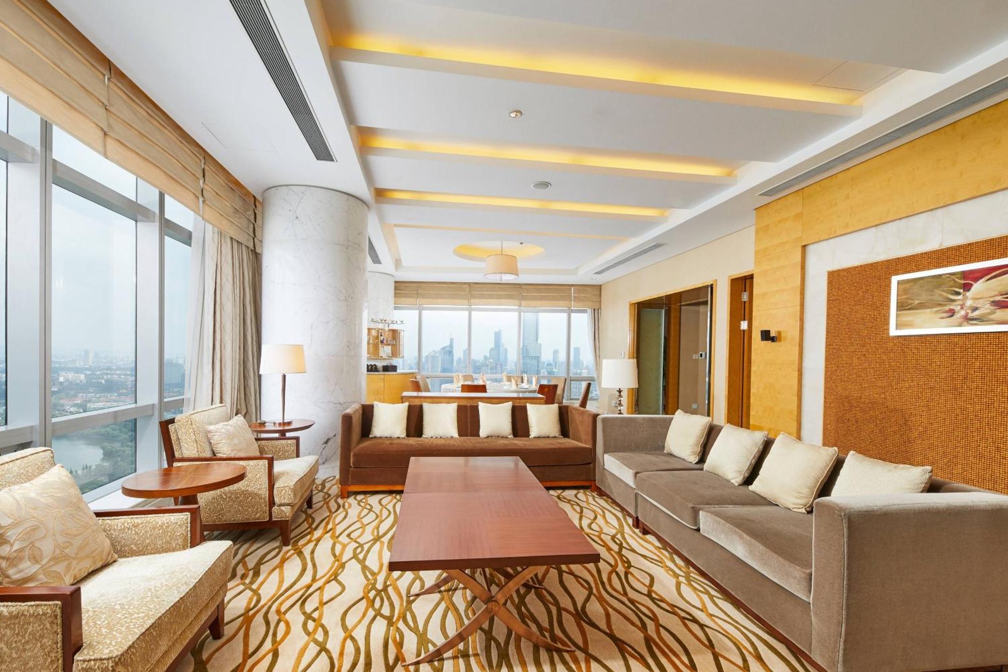 The Westin Nanjing Xuanwu Lake Экстерьер фото